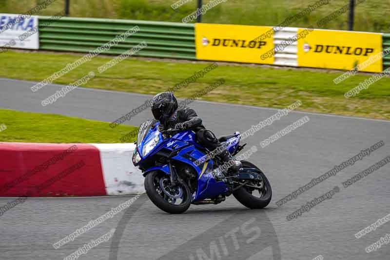 enduro digital images;event digital images;eventdigitalimages;mallory park;mallory park photographs;mallory park trackday;mallory park trackday photographs;no limits trackdays;peter wileman photography;racing digital images;trackday digital images;trackday photos